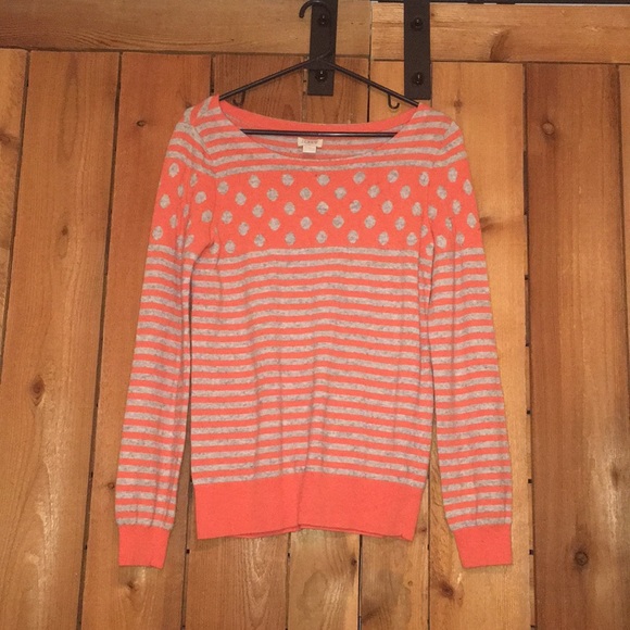 Sweater - Picture 1 of 1